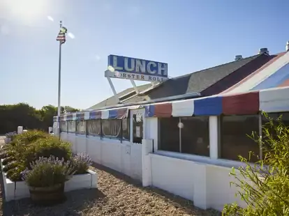Lobster Roll, Hamptons - Gay-Friendly Restaurant in Hamptons