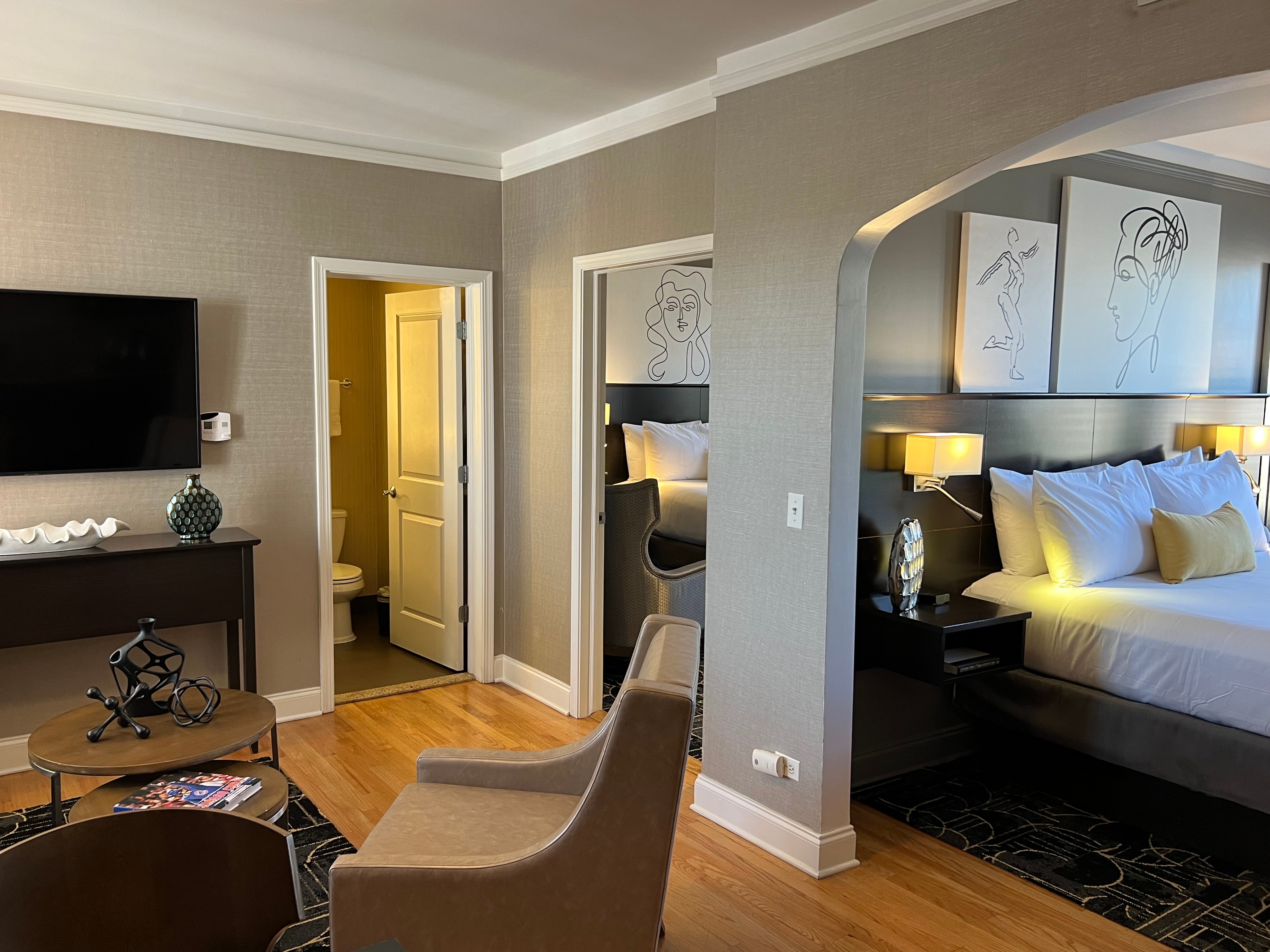 מלון Best Western Plus Hawthorne Terrace